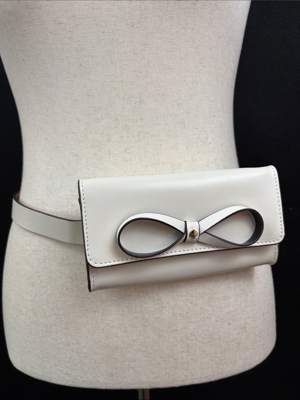 kate spade Ivory Mini Belt Bag with Loop Bow Detail Fanny Pack Size Small/Medium